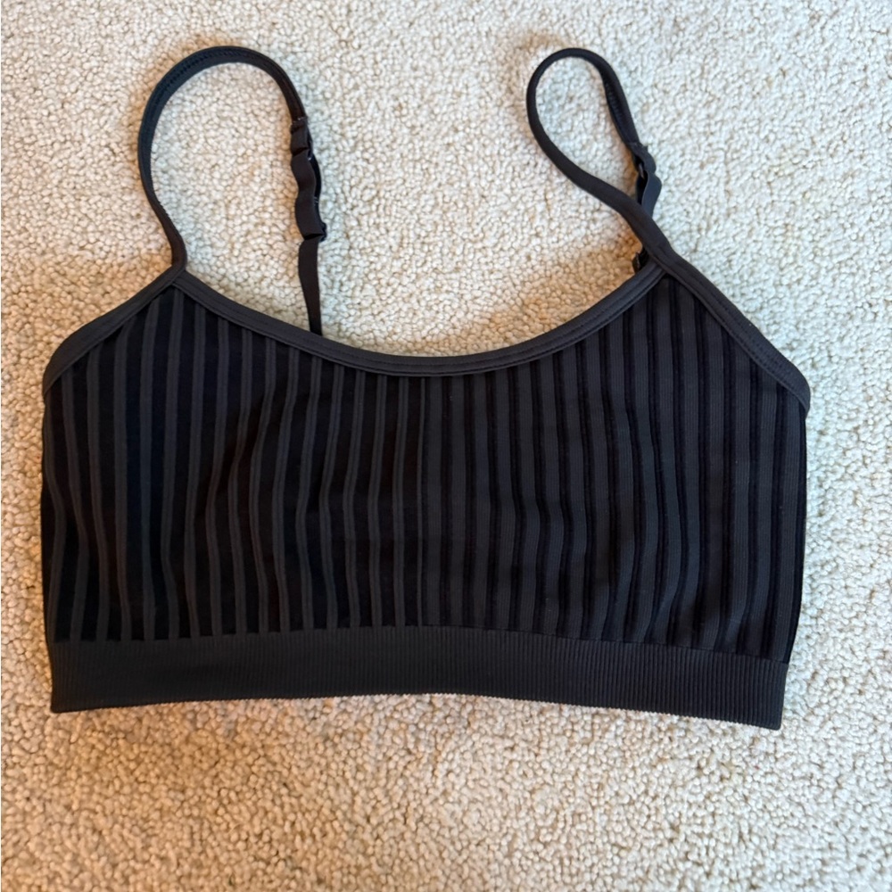 Aerie Charcoal Ribbed Sports Bra